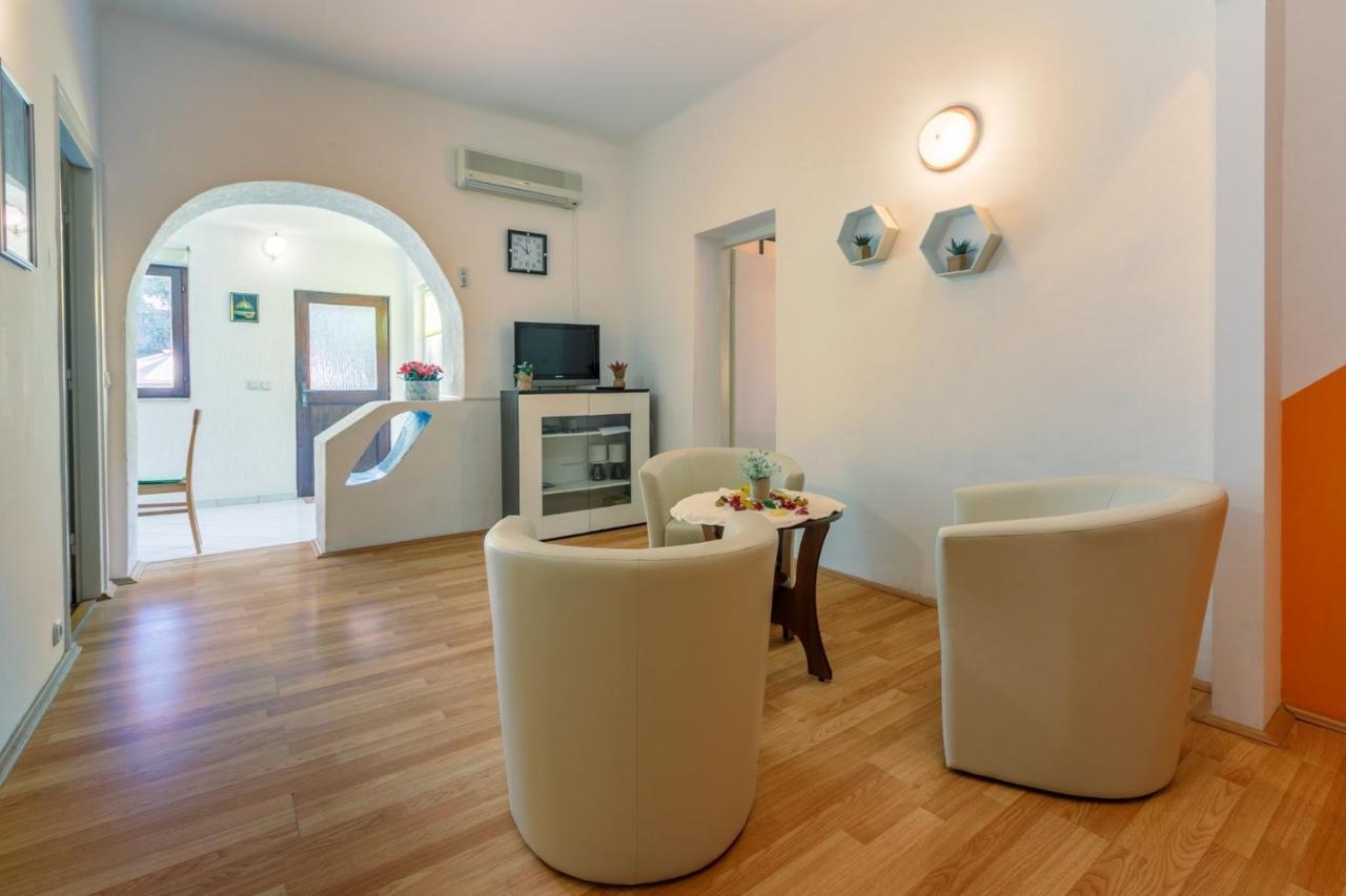 Mare 4 Apartment Crikvenica Luaran gambar