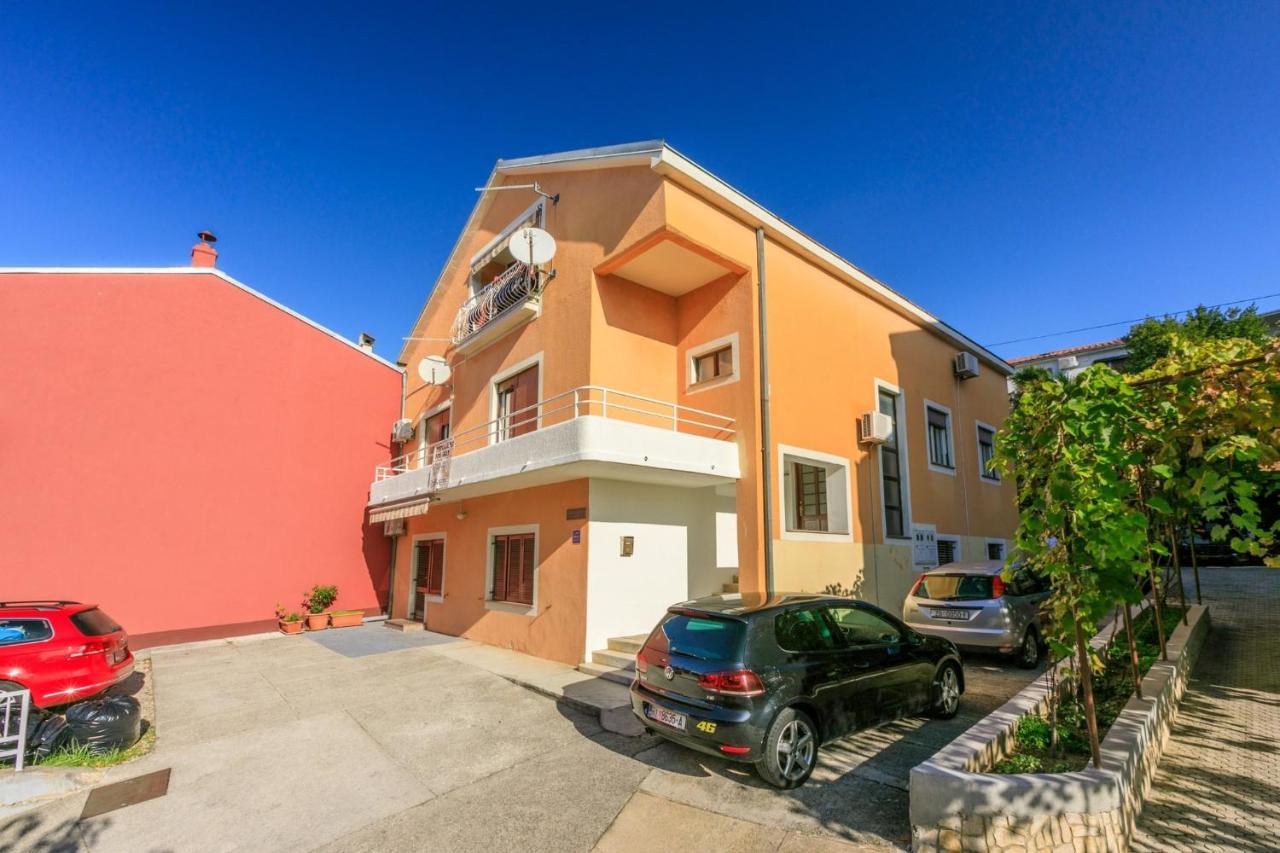 Mare 4 Apartment Crikvenica Luaran gambar